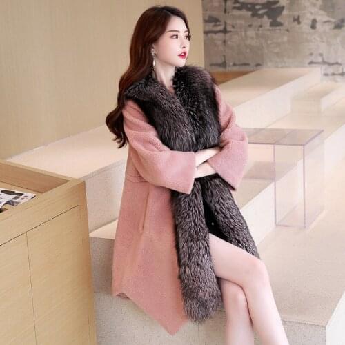 Real Fur Coat Women Fox Fur Collar Sheep Shearing Winter Coat Women Oversized 100% Wool Jacket Women Clothes 2020 YJR-06 YY1182