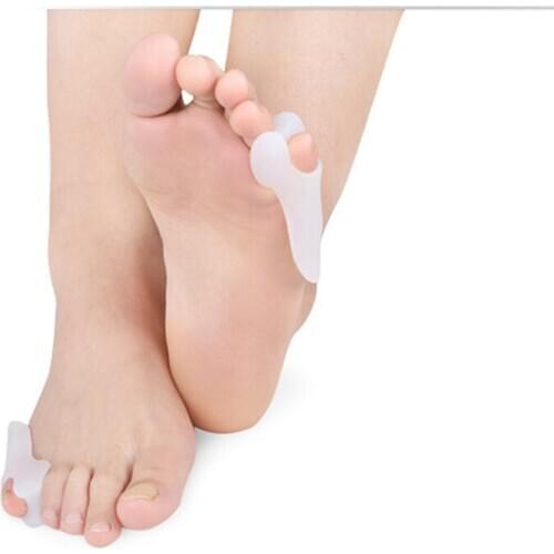 1 Pair of Toe Separators Soft Toe Corrector Silicone Gel Food Care Pad Straightener