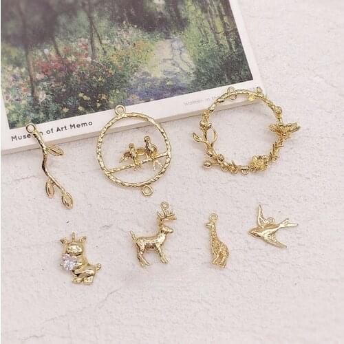 18K bag gold idyllic windy tie pig swallow giraffe wreath-shaped pendant DIY earring material