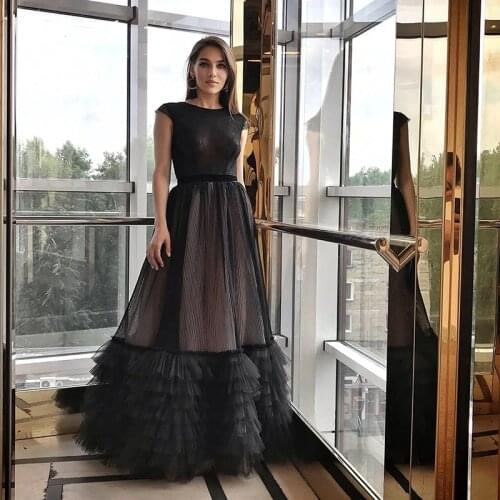 Graceful Black Dresses Cap Sleeve A Line Ruffled Tulle Long Evening Party Occasion Event Robe 2021 abiti da cerimonia
