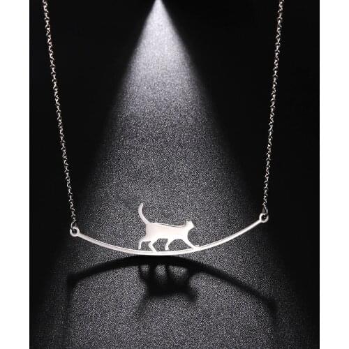 Teamer Simple Stainless Steel Womens Choker Lovely Walking Cat Curved Necklace Kitten Pendant Animal Pet Jewelry Clavicle Chain