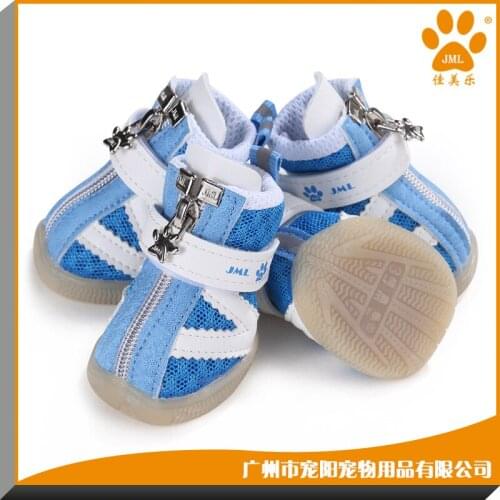 Pet shoes, dog shoes, breathable mesh, colorful leisure dog shoes, Japanese Korean dog shoes, new dog shoes dog booties