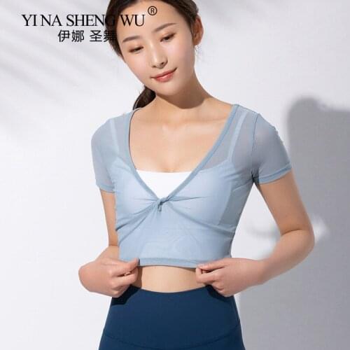 Fitness Womens T Shirts Slim Fit For Sports Jogging Mesh Yoga Short Sleeve Jerseys Yoga Top Womens Gym Shirt Sport Wear Tees