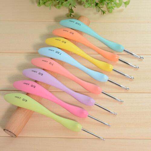 1pcs Soft Handle Rainbow Weave Crochet Hook knitting Needle Tool 2.5mm-6.0mm DIY Wool Suit Sweater Weave Tool Costura needles
