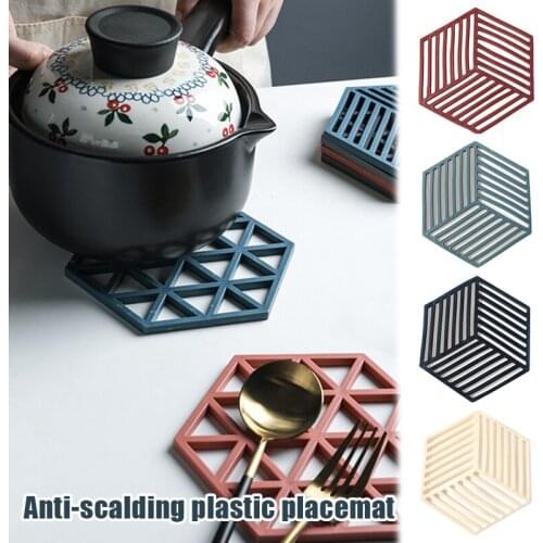 Cup Holder Coasters Anti-Scalding Hollowed Out Cup Coasters Heat Resistant Rubber Mat Non-Slip Pot Holder Table Placemat KI