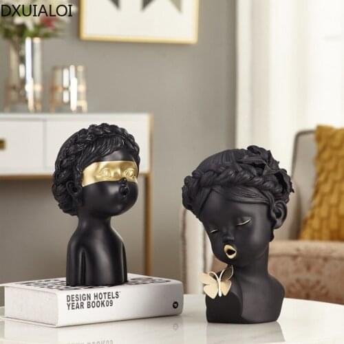 European Character Sculpture Decoration Resin Crafts Housewarming Gift Office Home Entrance Living Room Desktop Decoration