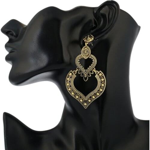 Vintage Long Heart Shaped Carved Drop Earrings for Women Ethnic Antique Gold Silver Color Layer Hollow Alloy Earrings Jewelry