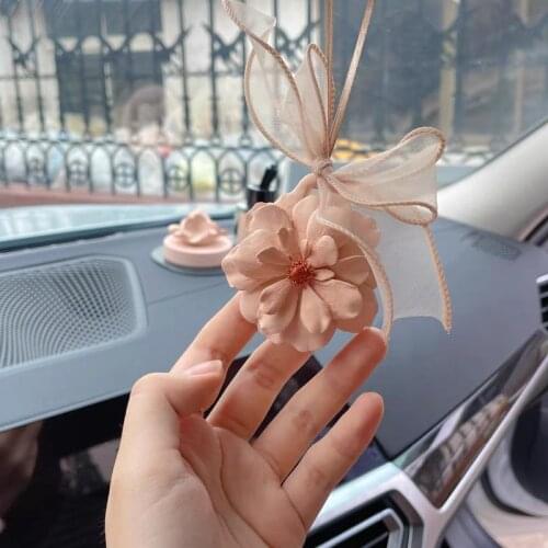 1PCS Car Pendant Creative Flower Car Pendant Cute decoration Fragrance Air freshener Ornaments car accessories for girls
