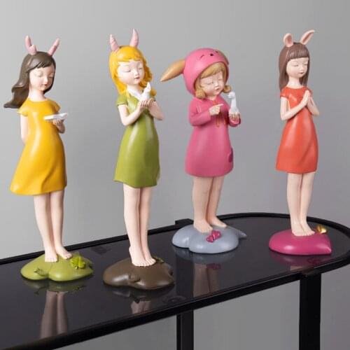 Nordic Ins Decoration Home Human Sculpture Statue Living Room Ornaments Resin Girl Statues Home Decor Accessories Modern Gifts