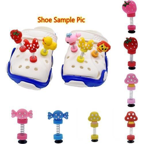 Girls Toys 7 pcs 3D Shoe Shaking Charms Strawberry/Mushroom/Candy Spring Sandal Ornaments