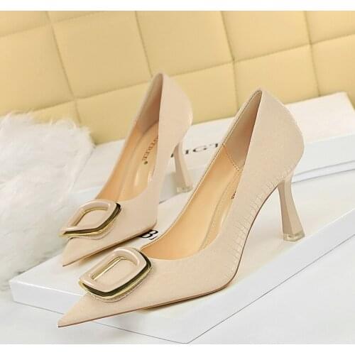 2020 women high heels dress shoes party fashion square buckle girls sexy pointed toe shoes buckle platform pumps wedding shoes
