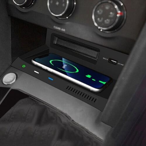 For Tuyue Tiguan L 15W Car wireless charger VW tiguan L 2019-2020 paragraph phone charger fast charging plate panel