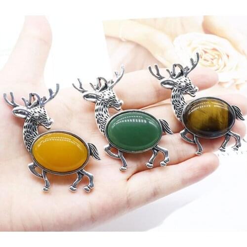 Natural Gems Stone Pendant Necklace Animal Christmas Jewelry Gift Shell Agates Opal Quartz Crystal Necklace Female Reiki Healing