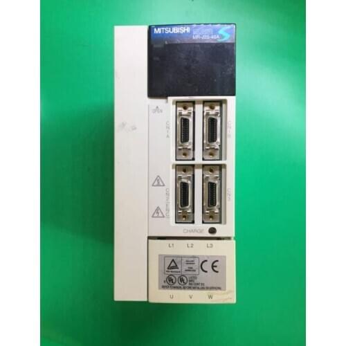 MR-J2S-40A-T003 servo driver , used in good condition . 80% appearance new , good working , free shipping