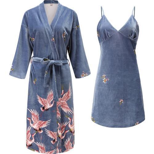 2 Pieces (Robe+Nightgown)Women Robe Set pajamas Set Autumn&Winter New Velour Sleepwear Nightwear Badgown Casual Homewear Wedding