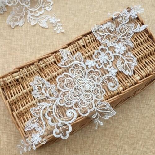1PCS Embroidery Flower Lace Fabric High Quality Lace Applique Patch Tulle Dress Collar Parches Wedding Accessories Patches QP13