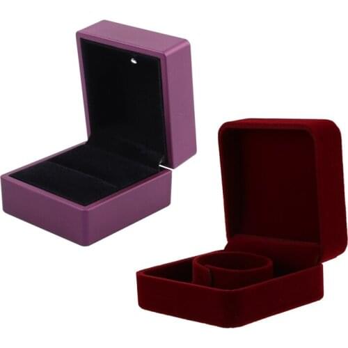 1X LED Lighted Ring Gift Box Wedding Engagement Ring Gift Box Purple & 1Pc Jewelry Storage Box Jujube Red