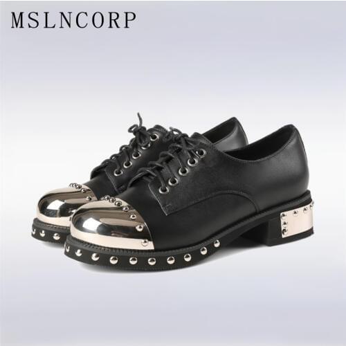 MSLNCORP Low-heeled Shoes