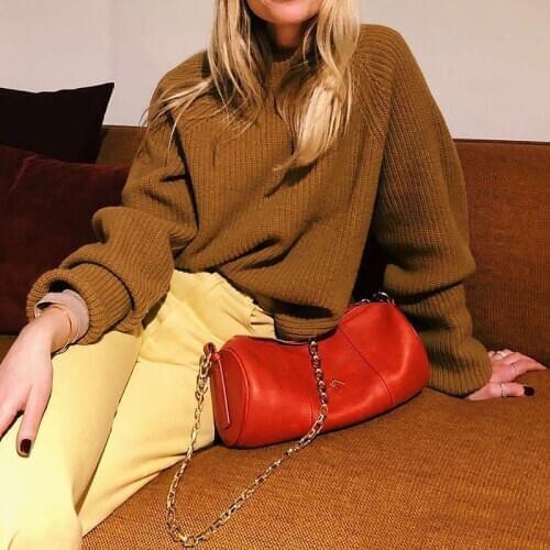 2020 New Pillow Bag Cylinder Bag Single Shoulder Chain Leather Womens Bag Fashion Leisure Womens Bag