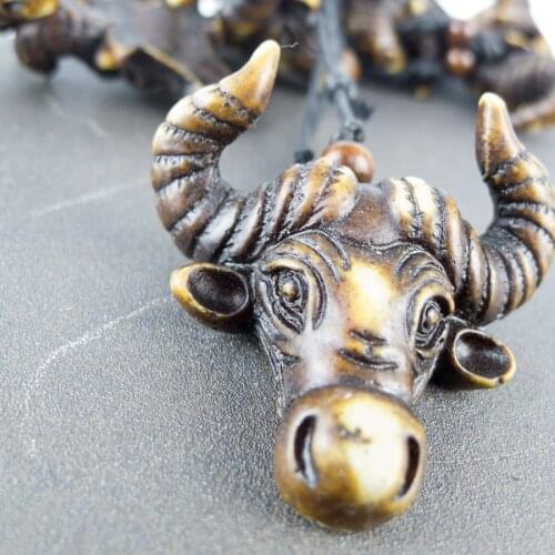 Bronze Bull Pendants Bone Art Imitation Yak Bone Material Necklace Pendant Vintage Mens Necklaces #GZ112