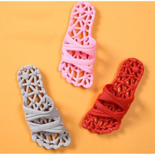 Womens Summer Massage Slides Indoor Non-slip Leaking Bathroom Slippers Ladies/Male Couples Flip Flops Female Designer Sandals