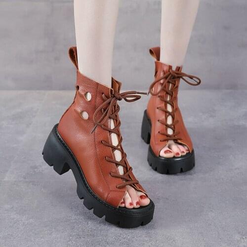 Summer New Hole Shoes Retro Leather Womens Shoes Black Waterproof Platform Lace High Heels Female Thick Heel Fish Mouth Sandals