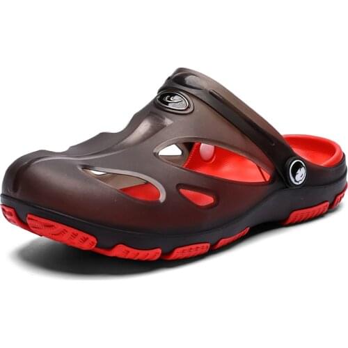 2021 Men Summer Sandals Hole Shoes Clogs Lovers Home Mules Garden Outdoor Beach Flat Slippers