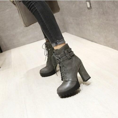 Metal Rivet Retro Martin Boots Large Size Super High Thick Heel Women Mid-Calf Boots Buckle Metal Zipper Platform Shoes