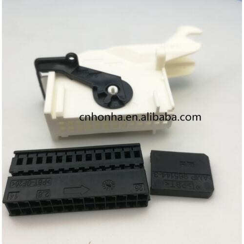 26 Pin headlight illumination distance adjustment / AFS controller connector plug 7M3 972 726 B