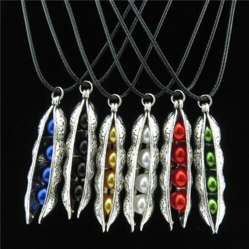 GLOWCAT Q08B53 1pcs Vintage Funny 7mm Plastic Beads Green Food Plant Pod Pea Pendant Leather Chain Necklaces Jewelry Wholesale