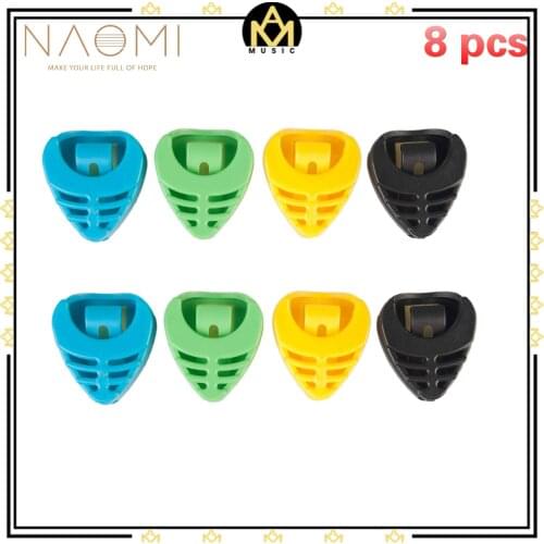 8PCS Guitar Picks Holder Plectrum Holder Portable Plastic Heart Shape Guitar Parts Accessories New Random Color