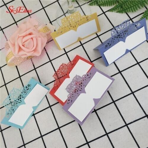 100pcs Laser Cut Hollow Table Name Cards Pearl Paper Seat Card Wedding Table Decoration birthdaySupplies 6ZSH871
