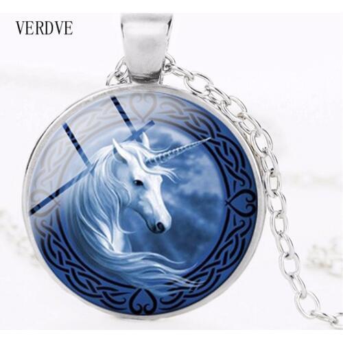 VERDVE high quality fashion cute unicorn accessories pendant necklace 2018 new Christmas gift dog glass crystal pendant necklace