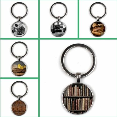 Vintage Punk Keychain Library Book Pattern Gothic Style Souvenir Gift Men and Women Gift Charm Bag Hand Made Key Ring Boyfriend