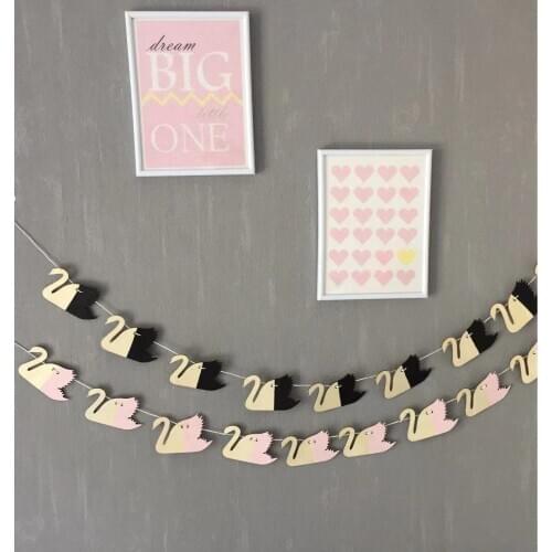 Nordic Kids Room Wall Wood Garland 10PCS Swan Cloud Ice cream Hanging Decor For Nursery Decor Room Decor Hanging Wall Decor