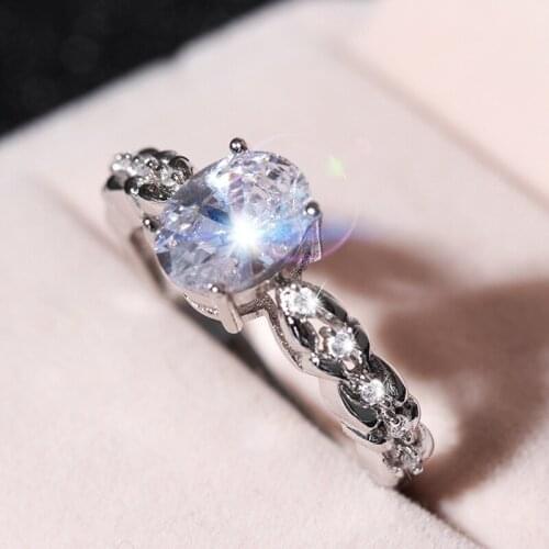 2pcs Exquisite Trendy Silver Color Hollow Carve Flower Rings for Women CZ Crystal Wedding Engagement Jewelry Gift