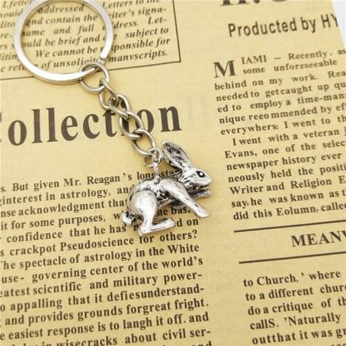 LPHZQH Hot Sale Vintage 3D Rabbit Key Chain Women Bag Pendant Key Ring Rabbit Pendant Jewelery Christmas Gift Gold Color