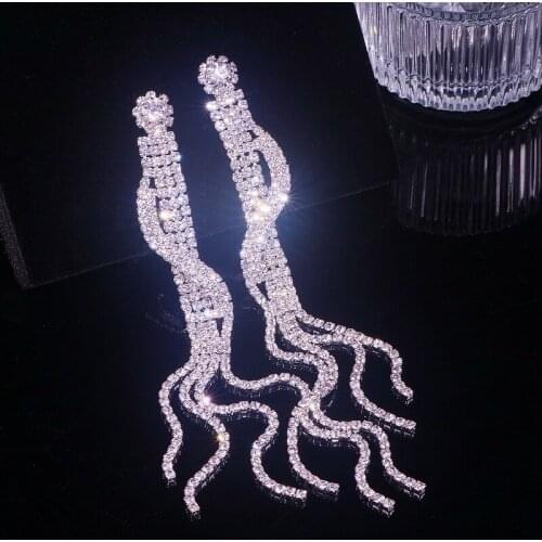 Trendy Womens Long Dangle Earrings Sparkling Rhinestone Tassel Earrings Elegant Female Wedding Party Drop Earrings Accessories