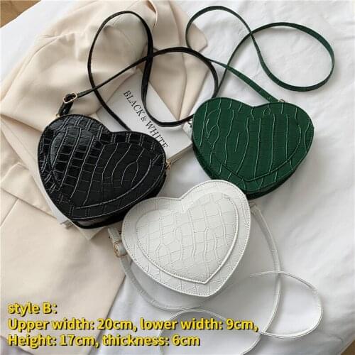 2021 spring and summer new fashion simple peach heart female bag solid color niche one-shoulder messenger small bag