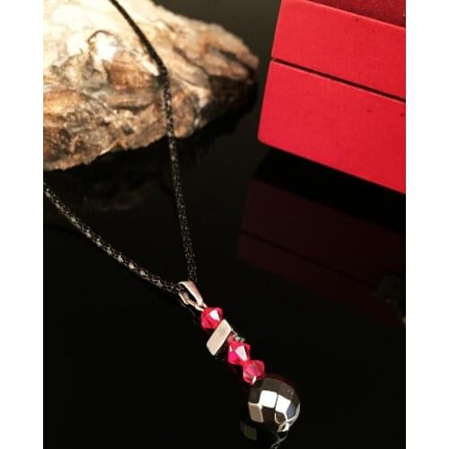 Dr Stone Natural Stone Women Hematite and Crystal Stone Necklace NRS599