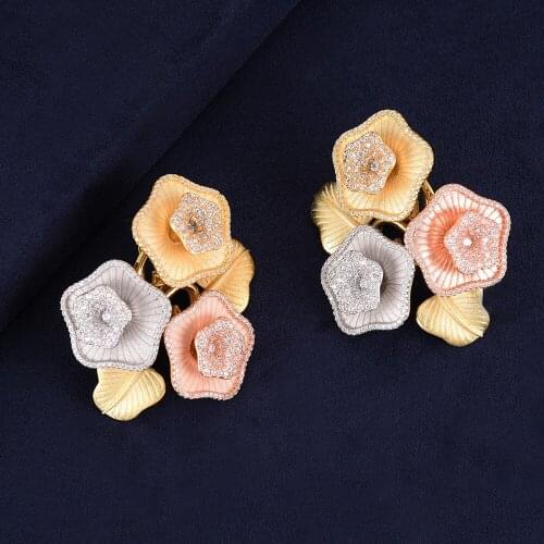 LARRAURI 2019 Hot Luxury Blossom Flower Cubic Zircon Statement Stud Earrings For Women Wedding DUBAI Bridal Earrings Jewelry