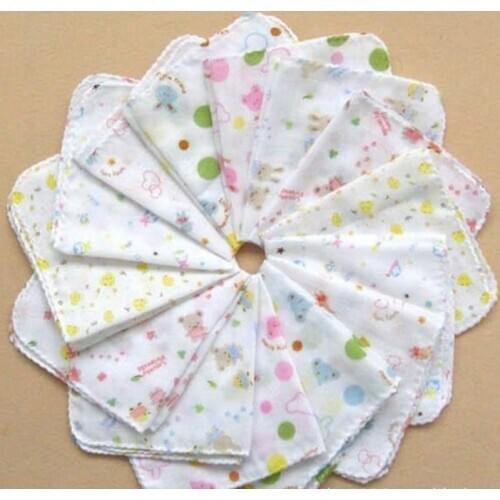 Color Random 100% Cotton Gauze Newborn Baby Infant Cartoon Face Hand Bathing Towel Bibs Feeding Square Towels Handkerchief