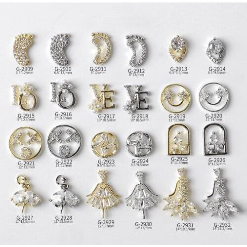 10pcs Nail Art New Zircon Jewelry Love Pearl Star Smiley Face Fairy Dress Cute Feet Nail Art Decorations Nails Accessories