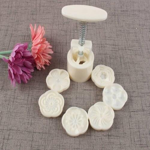 50g 6 Style Flower Shaped Mooncake Mold Pastry Baking Tool Hand Pressure Fondant Moon Cake Decorating Tools Cookie Cutter