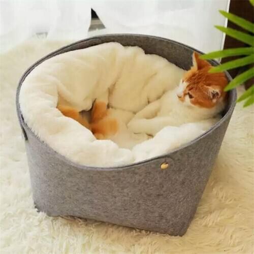 Deep Sleep Square Pet Bed Can Removable and Washable Feel Warm and Comfortable Suitable for Small Pets to Keep Warm in Winter