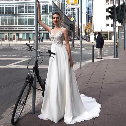 UZN Elegant Wedding Dress A-Line Scoop Neckline Lace Appliques Satin and Chiffon Bridal Gowns Illustion Backless Brides Dress
