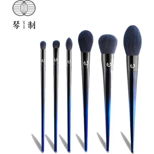 QINZHI Professional Handmade Make Up Brush Set Face Powder Eye Shadow Brush Soft Synthetic Fiber Makeup Brushes Kit