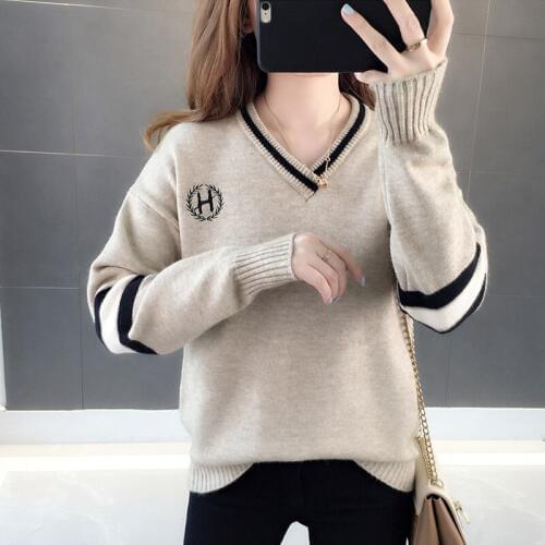New Autumn Winter V-neck Sweater Women Korean loose Short Bottom sweaters Embroidery Womens pullover sweaters Top tide F1194