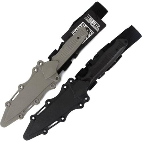 New plastic knife model COSPLAY props human CS dressing props training soft knife 1:1 model