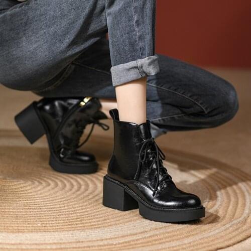 2021 winter New boots High quality Womens Classic Women Boots Round Toe Ankle Boots